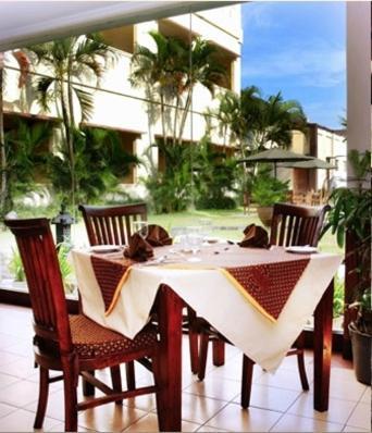 Umm Inn Hotel Маланг Екстериор снимка